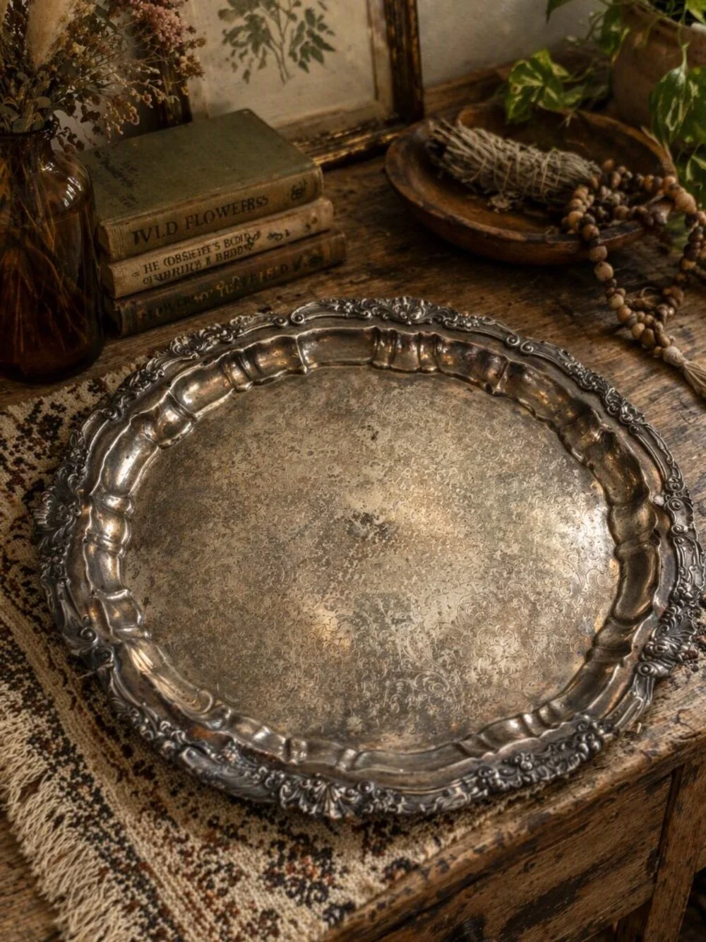 Large Hollywood Regency Silverplate Hollywood Butler Tray 16in Floral Chased